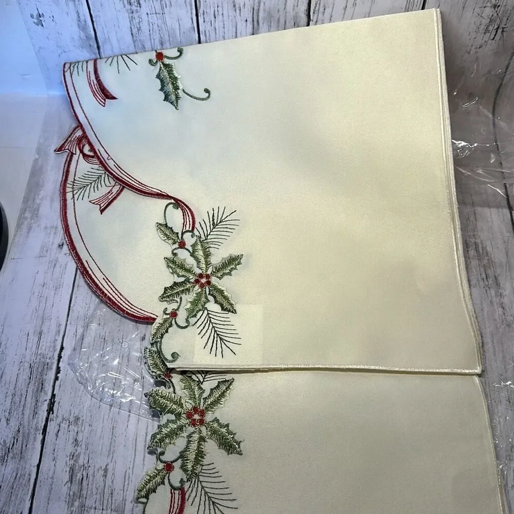 Holiday‎ Holly Linen Set Mantel Fire Place Cover Decor 70” Width